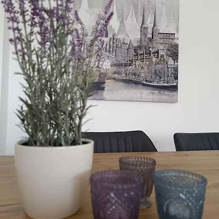 Strandnahe Ferienwohnung Timmendorfer Strand Esterno foto